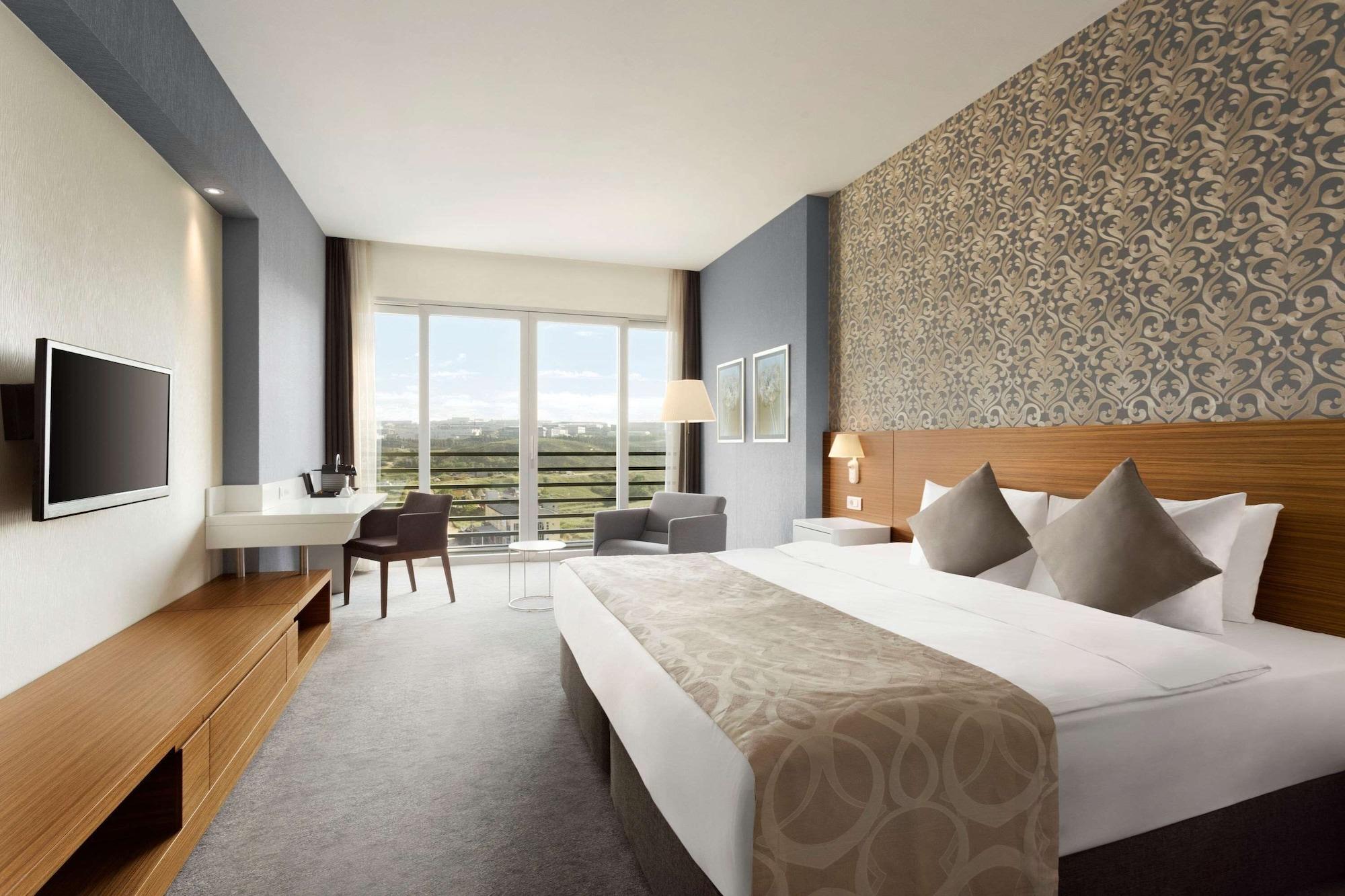 Ramada Plaza By Wyndham Istanbul Asia Airport Kocaeli Exterior photo